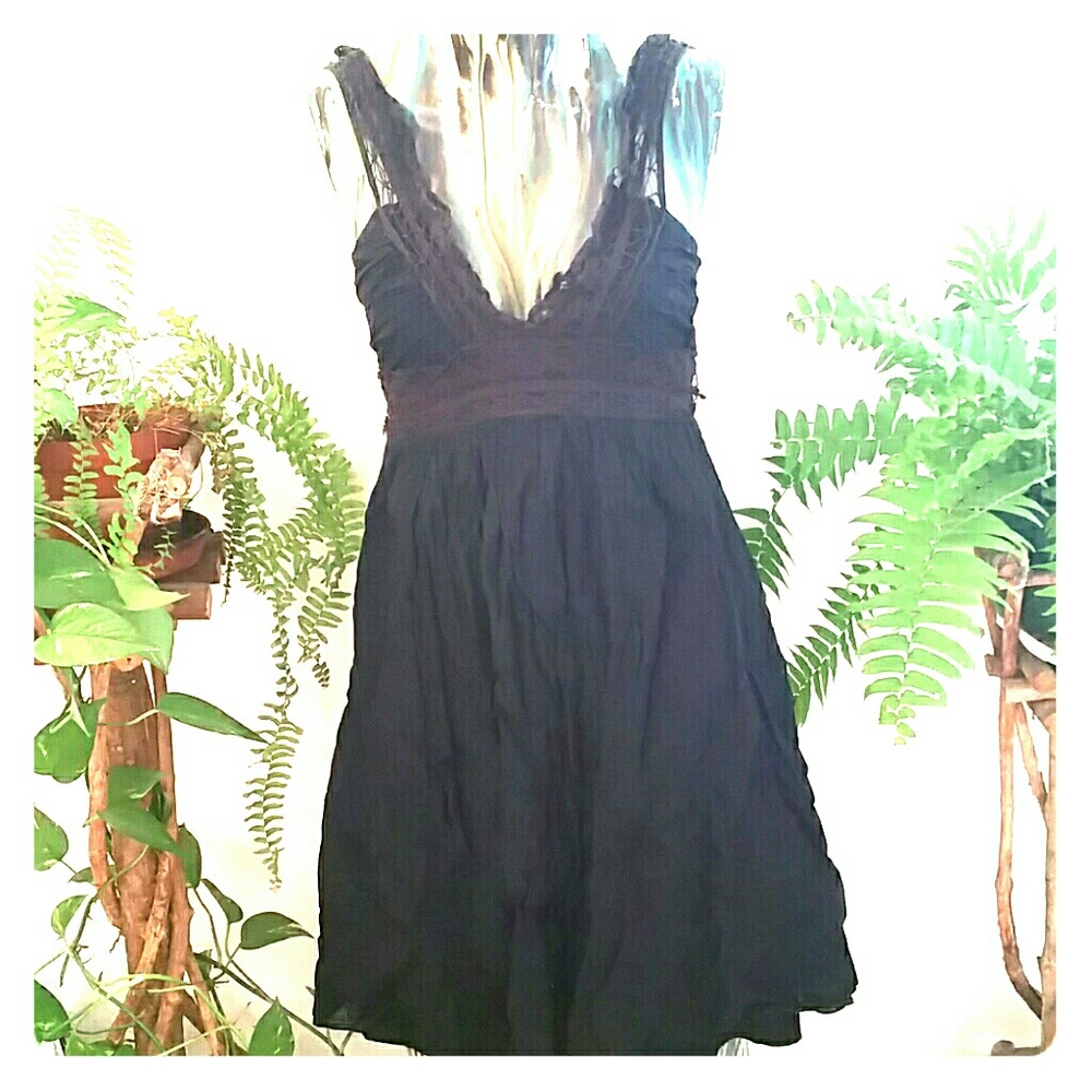 Black Deep V Lace Summer Dress